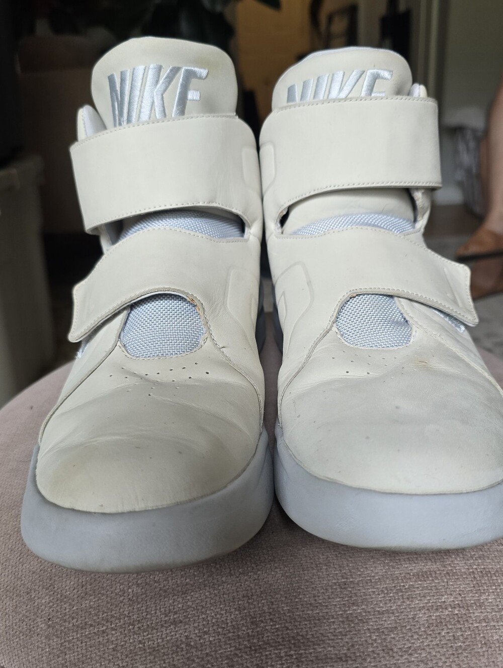 Nike Men's 9.5 White High Top Velcro Strap Leather Sneakers - Picture 3 of 7